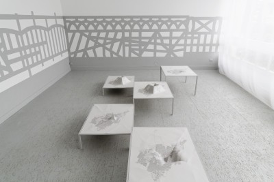 Vue expo La dérive des arpenteurs 2 - Agrandir l'image 2 sur 3, fenêtre modale