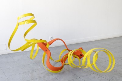 3 EN UN : la sculpture œuvre - Agrandir l'image 2 sur 3, fenêtre modale