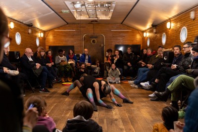 Agrandir l'image 2 sur 3, fenêtre modale